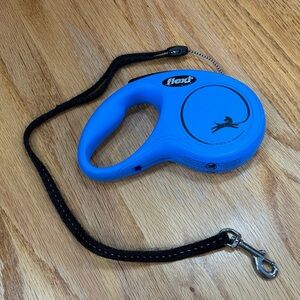 Flexi Vibrant Retractable Blue Pet Leash